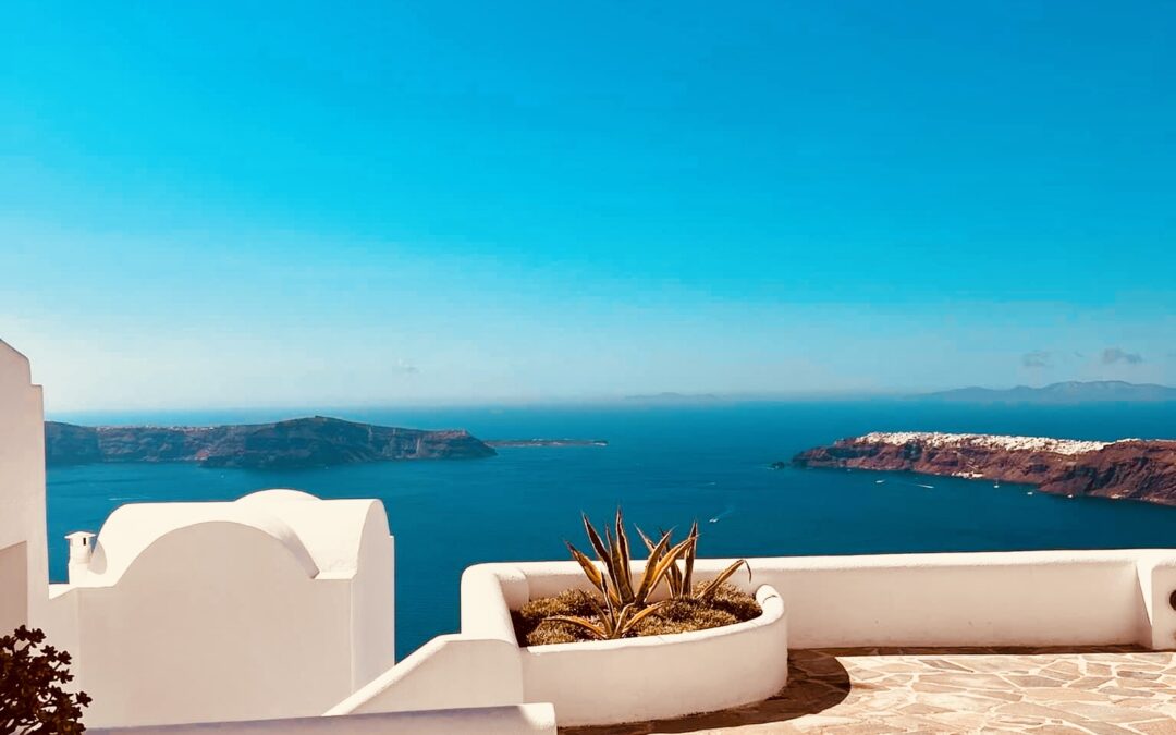 Watch the sunset in Santorini [ A comprehensive guide for your first visit ]