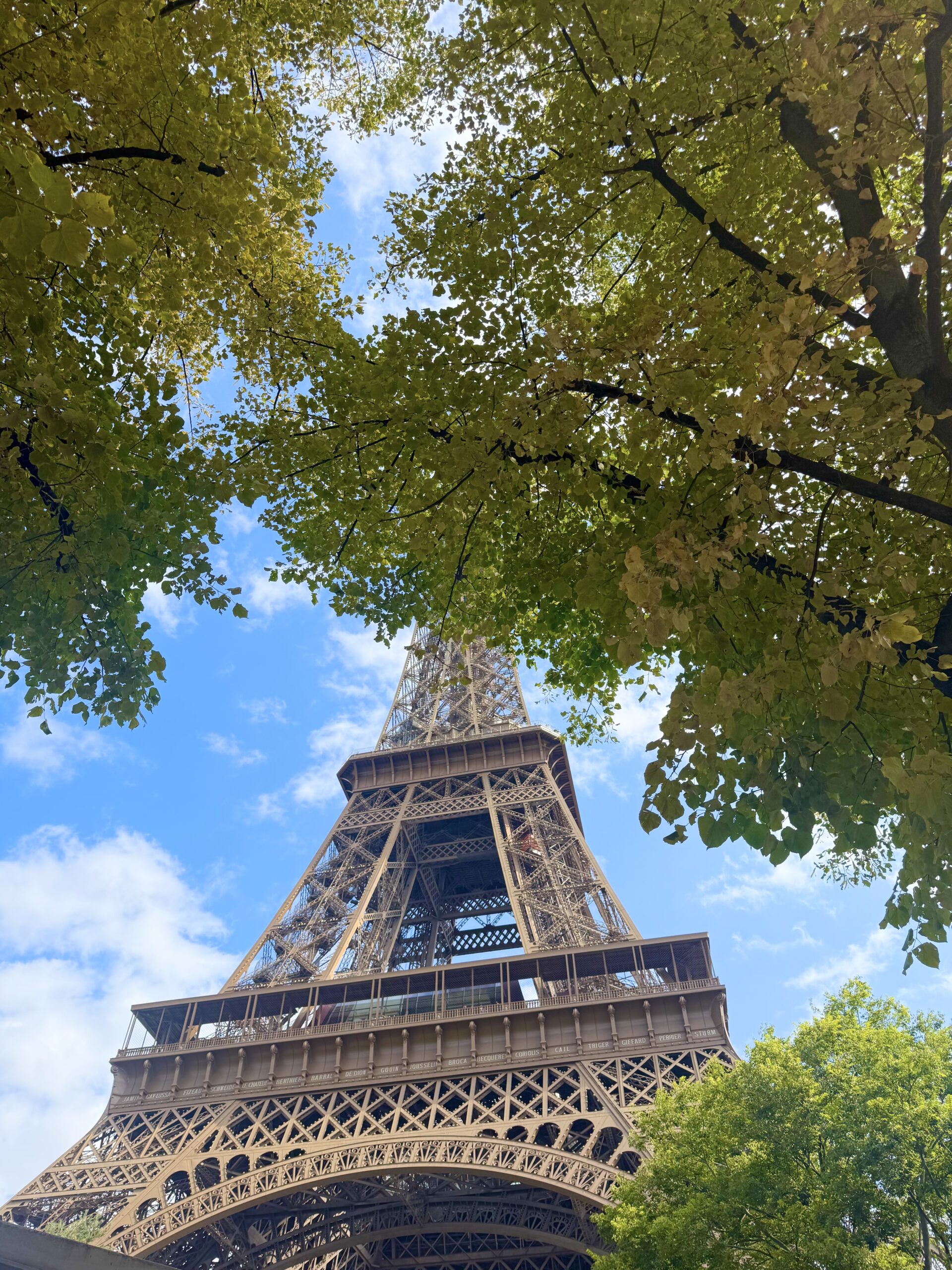 Whta makes Paris notoriously famous