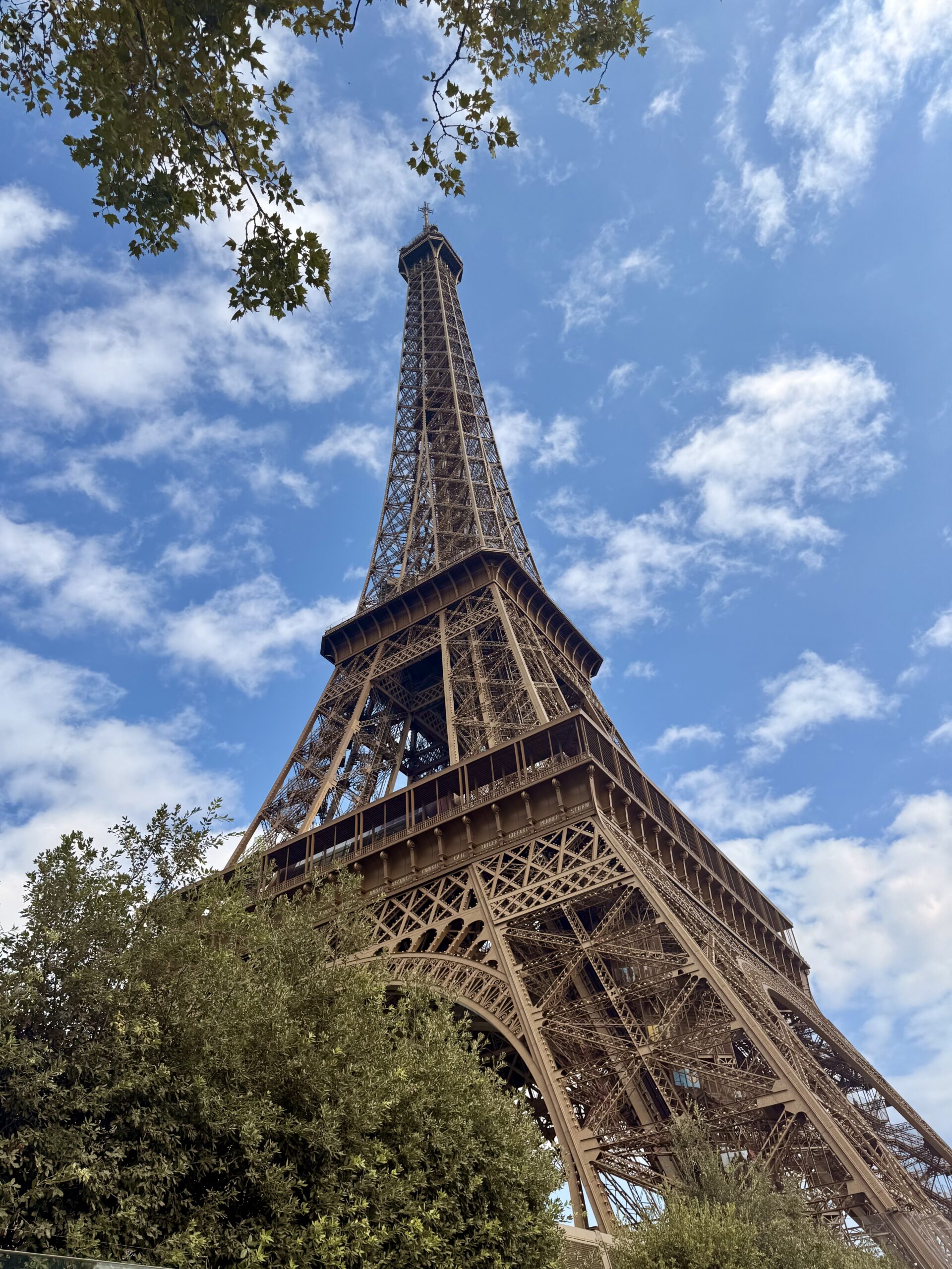 Whta makes Paris notoriously famous