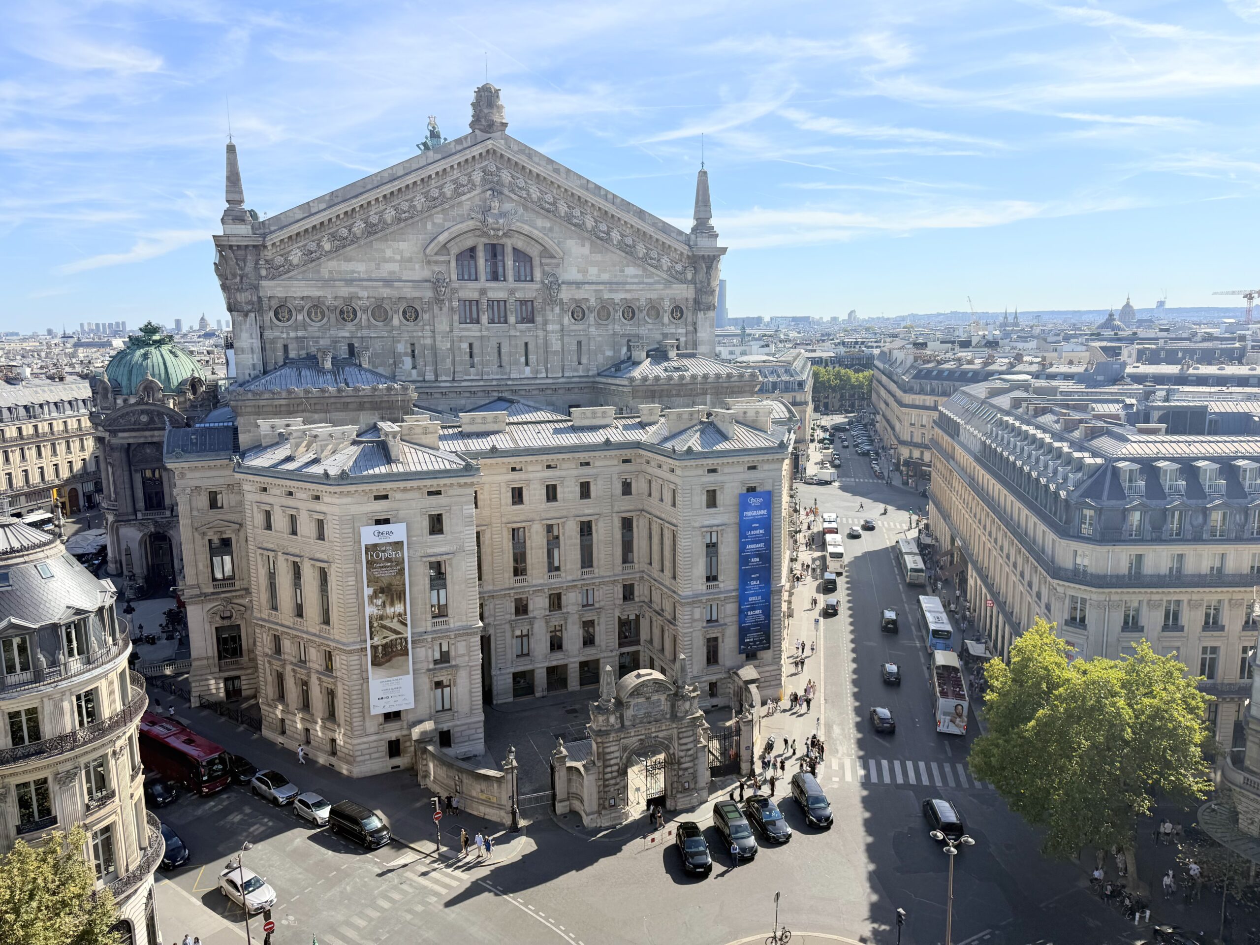 Whta makes Paris notoriously famous